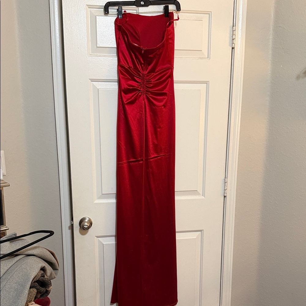 Emerald Sundae Vibrant Red Dress - Picture 6 of 6